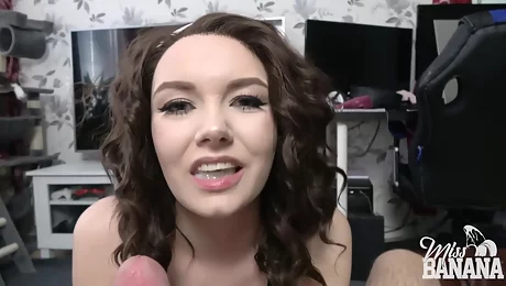 Nude Miss Banana XXX